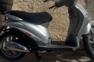 Scooter poaggio liberty