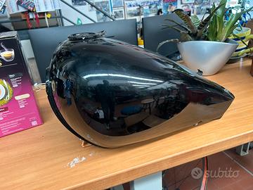 Serbatoio moto guzzi v35 verniciato