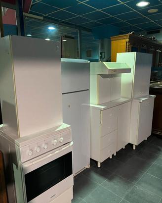 MODULI PER CUCINA