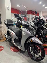Honda SH 350 Sport