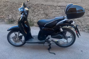 Scarabeo 100