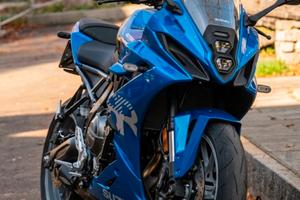 Suzuki Gsx-8R 2025 (900 novecento) kilometri. 