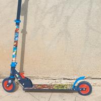 Monopattino pieghevole Marvel Avengers  