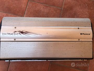 Amplificatore per autoradio