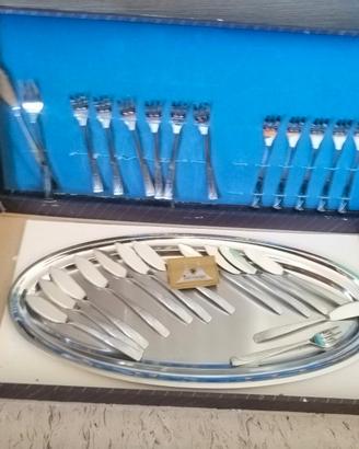 servizio con vassoio  acciaio inox 