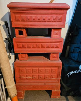 stufa becchi a legna in terracotta