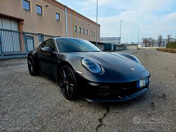 Porsche 992.2 Coupe 3.0 Carrera 394cv