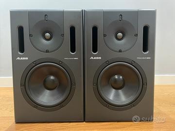 Casse Alesis Prolinear 820