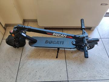 Monopattino Ducati Pro2 evo