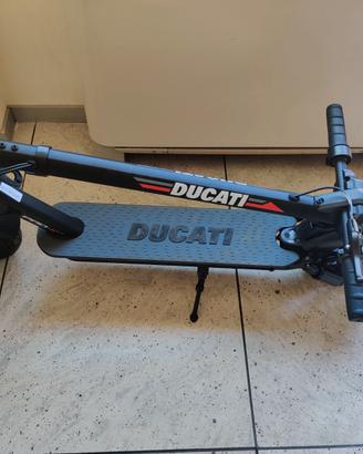 Monopattino Ducati Pro2 evo