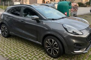 Ford Puma ST line hybrid