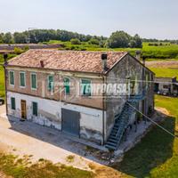 SOLUZIONE BIFAMILIARE COMPLETAMENTE INDIPENDENTE