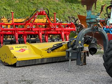 Trincia laterale GL1 mustang 230