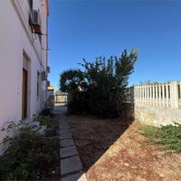 Appartamento al piano terra da ristrutturare