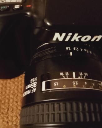 Nikon F70 più obiettivi Nikon