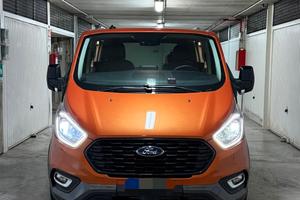 Ford Tourneo Custom Active 170cv - 2023 - Unico Pr