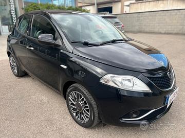 Lancia Ypsilon 1.2 Gold 69cv my16 TELCLIMA/PDC PER