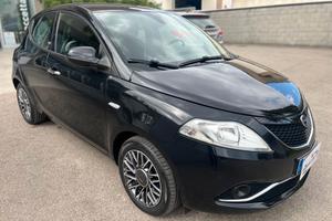Lancia Ypsilon 1.2 Gold 69cv my16 TELCLIMA/PDC PER