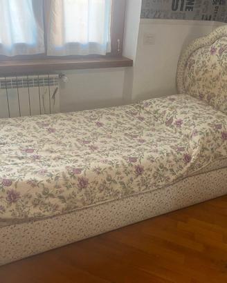 Letto singolo imbottito con secondo letto
