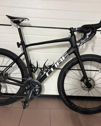 Bici corsa CUBE Attain GTC SL taglia 56