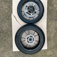 Set cerchi originali bmw s1000rr 09-18