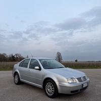 Volkswagen Bora 1.6 16V cat Highline