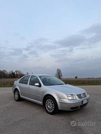 Volkswagen Bora 1.6 16V cat Highline