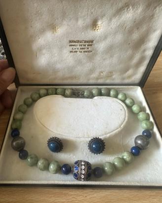 Collana e orecchini