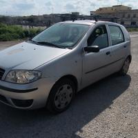 Fiat punto anno 2005 benzina-metano 