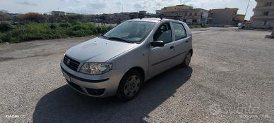 Fiat punto anno 2005 benzina-metano 