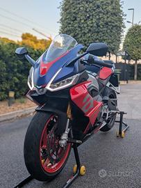 Aprilia Rs660 Lava Red