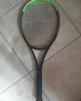 Wilson Blade 98 v7 16x19 man. 2
