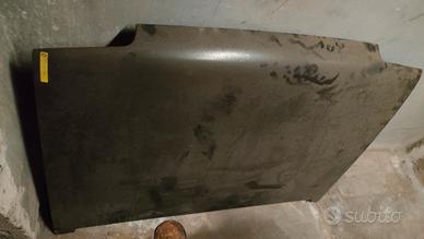 Renault super 5 GT turbo cofano