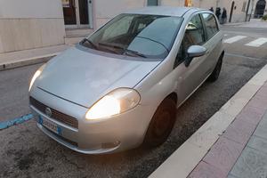 Fiat Grande Punto 1.3 MJT 75 CV 5 porte Dynamic