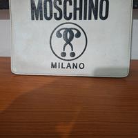 poscetta moschino