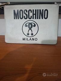 poscetta moschino