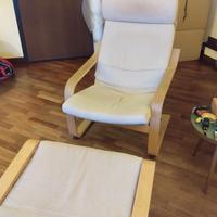 Poltrona Ikea e poggiapiedi