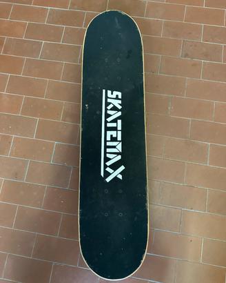 Skateboard