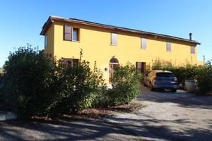 CASA SEMINDIPENDENTE A SAN PIETRO IN CASALE