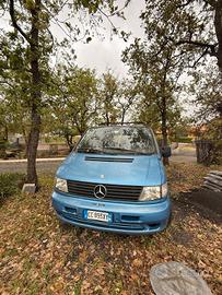 Mercedes Vito 