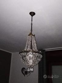 Lampadari e quadri