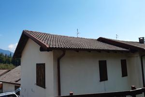 Bifamiliare con entrata e giardino indipendente