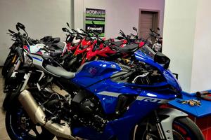 Yamaha YZF R1 2023 KM 4500