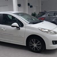 Peugeot 207 1.4 Diesel anche neopatentati 