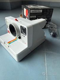 Polaroid