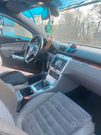 VOLKSWAGEN PASSAT B6 2010 