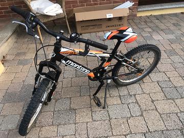 Bicicletta montana 20”