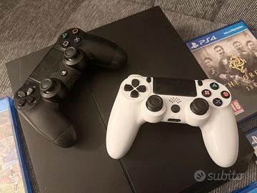 Ps4 + 2 controller