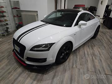 AUDI TT 2.0 TFSI COUPE S LINE