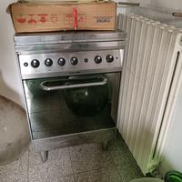 cucina gas in acciaio